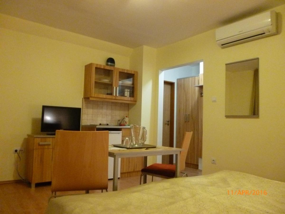 Matrahazai Ueduelohaz Bed & Breakfast